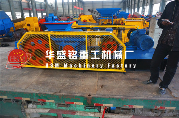 選購雙齒輥破碎機用戶都應(yīng)該注意哪些問題