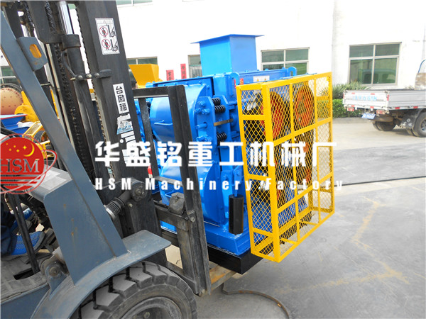 購買一臺質量好的四輥破碎機多少錢